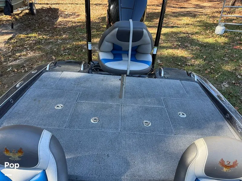 Slide: The Image of Phoenix Bass Boat 721 Pro XP 2019 - 14922001