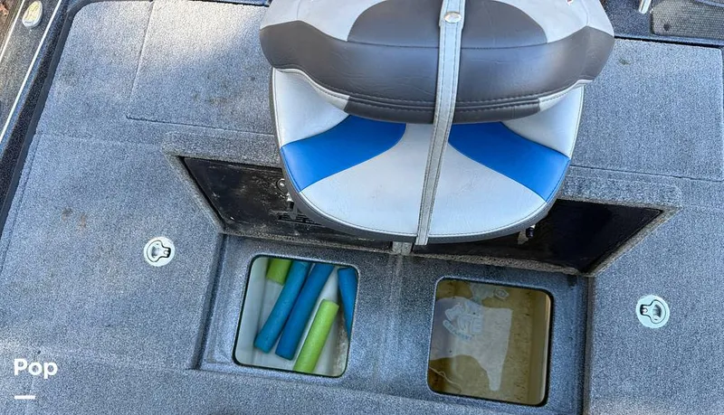 Slide: The Image of Phoenix Bass Boat 721 Pro XP 2019 - 14922003