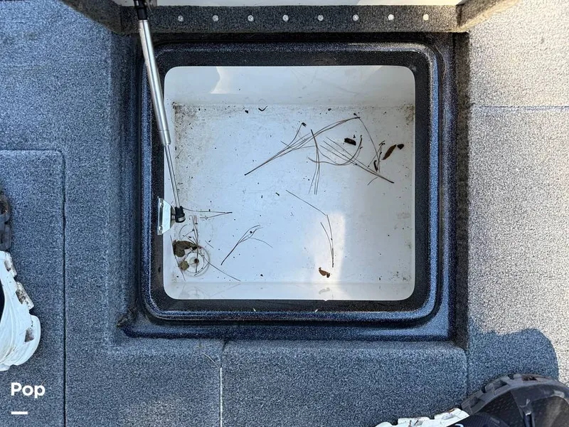 Slide: The Image of Phoenix Bass Boat 721 Pro XP 2019 - 14922005