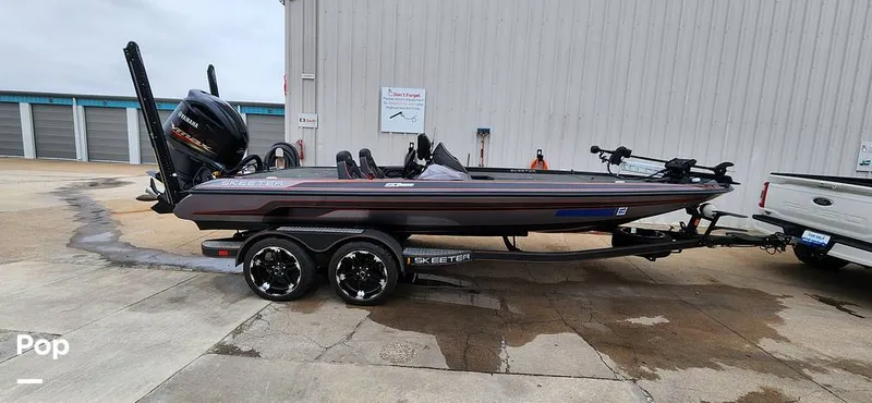 Slide: The Image of Skeeter ZX250 2019 - 14946870