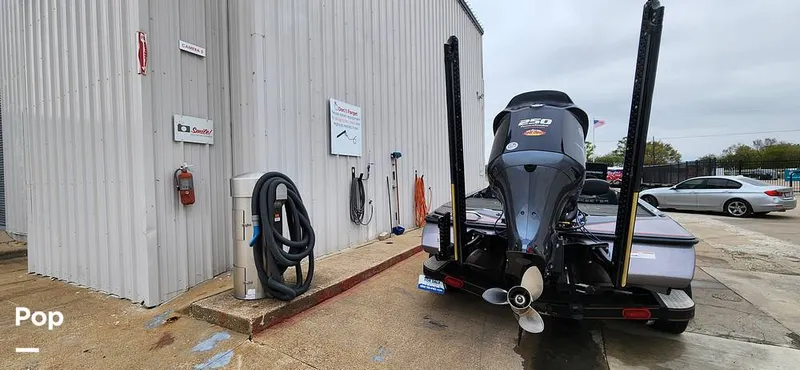 Slide: The Image of Skeeter ZX250 2019 - 14946877