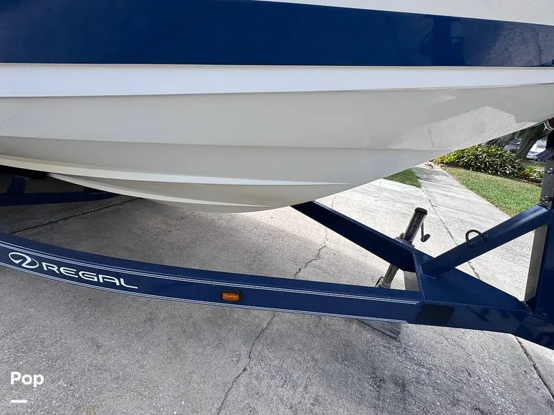 Slide: The Image of Regal 2100 Bowrider 2015 - 14916652
