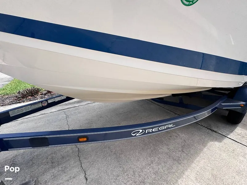 Slide: The Image of Regal 2100 Bowrider 2015 - 14916655