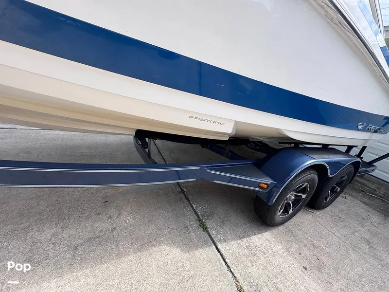 Slide: The Image of Regal 2100 Bowrider 2015 - 14916657