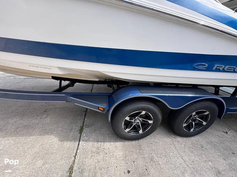 Slide: The Image of Regal 2100 Bowrider 2015 - 14916658