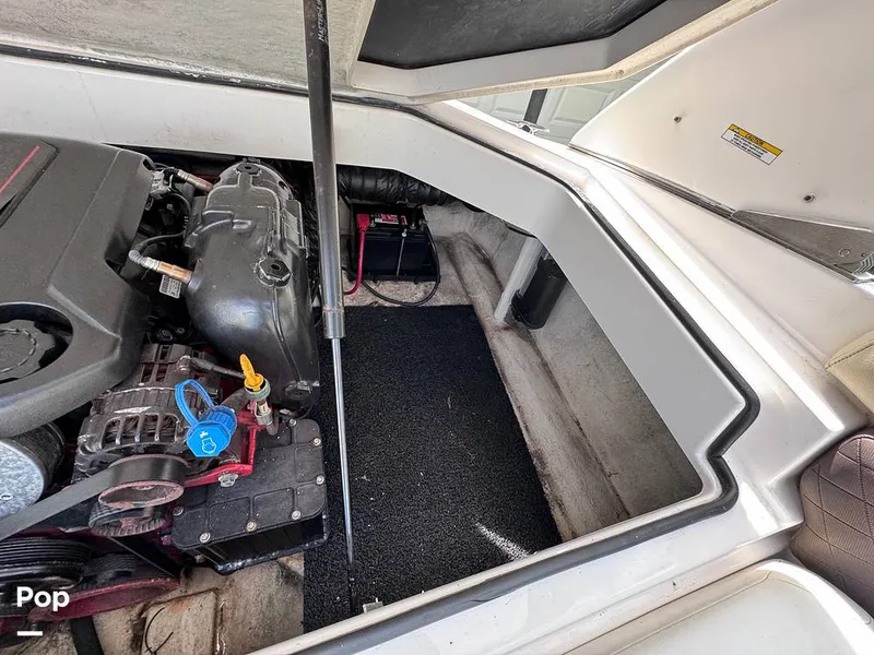 Slide: The Image of Regal 2100 Bowrider 2015 - 14916681