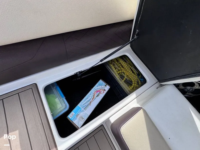 Slide: The Image of Regal 2100 Bowrider 2015 - 14916686