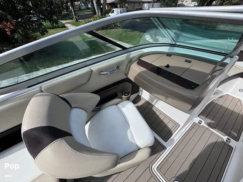 Slide: The Image of Regal 2100 Bowrider 2015 - 14916691