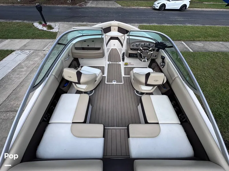 Slide: The Image of Regal 2100 Bowrider 2015 - 14916712