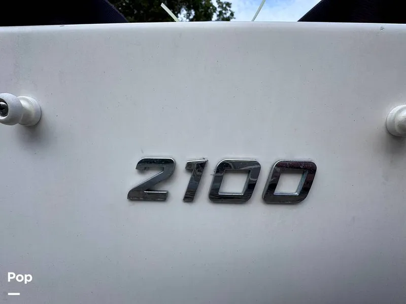 Slide: The Image of Regal 2100 Bowrider 2015 - 14916714