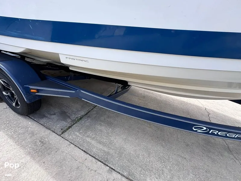 Slide: The Image of Regal 2100 Bowrider 2015 - 14916650