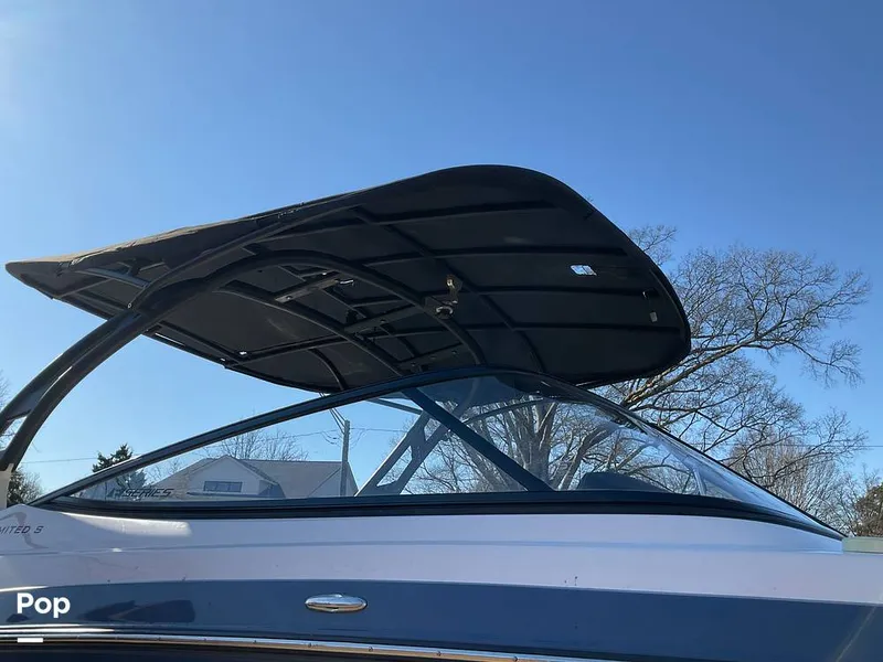 Slide: The Image of Yamaha E-Series 242 Limited 2018 - 15083503