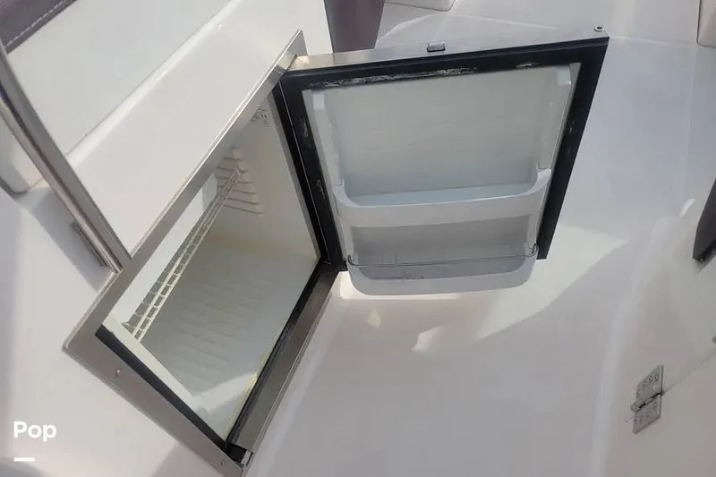 Slide: The Image of Regal 3200 2017 - 16070120