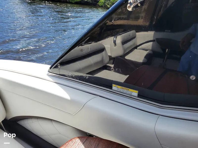 Slide: The Image of Regal 3200 2017 - 16261342