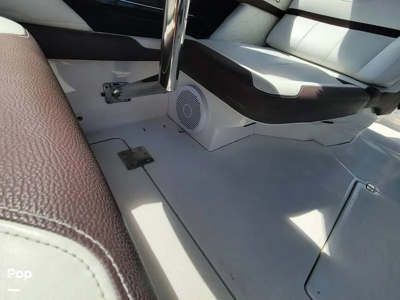 Slide: The Image of Regal 3200 2017 - 16261371