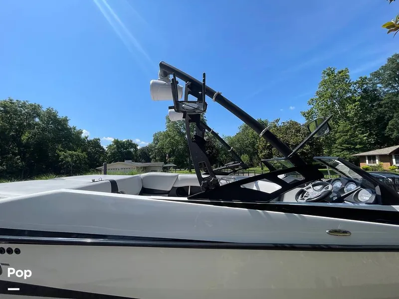 Slide: The Image of Axis A22 2013 - 15585353