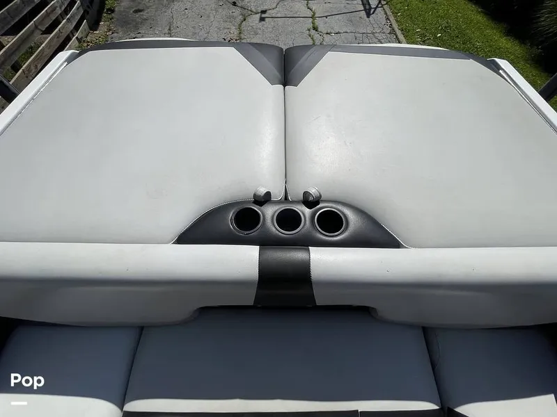 Slide: The Image of Axis A22 2013 - 15584925