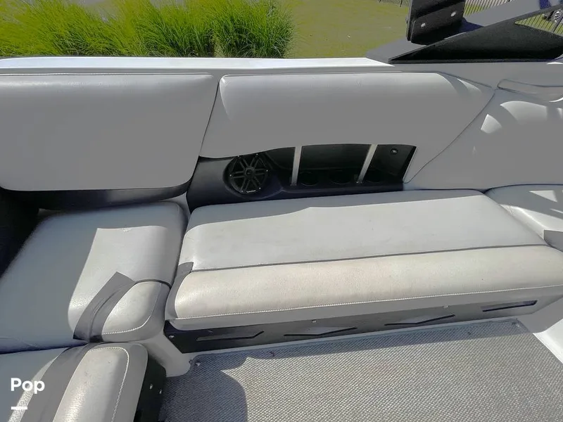 Slide: The Image of Axis A22 2013 - 15584928