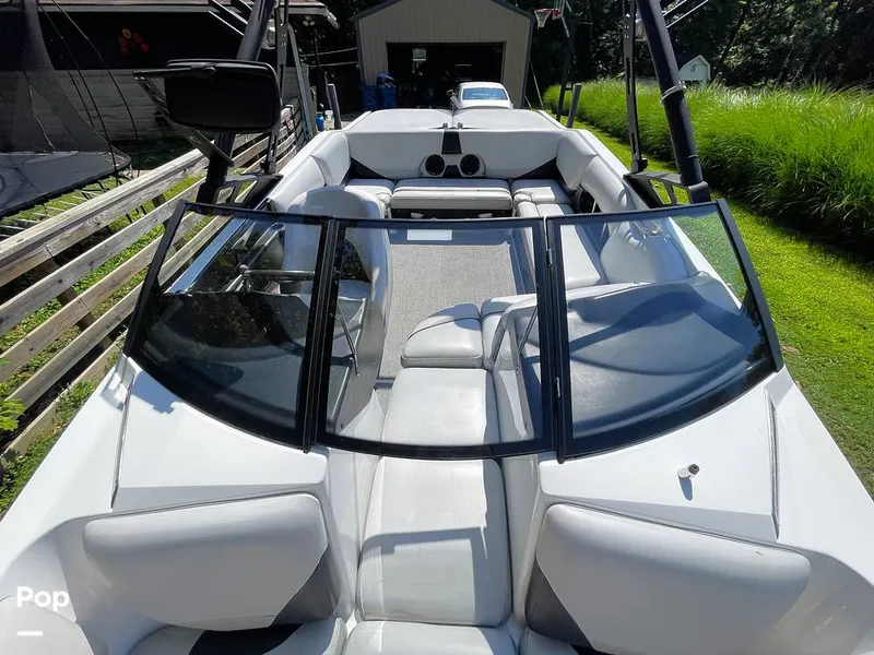 Slide: The Image of Axis A22 2013 - 15585071