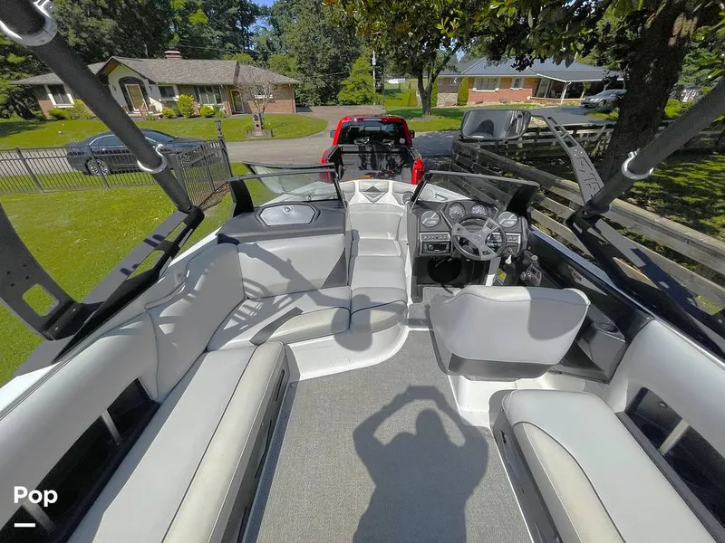 Slide: The Image of Axis A22 2013 - 15584920