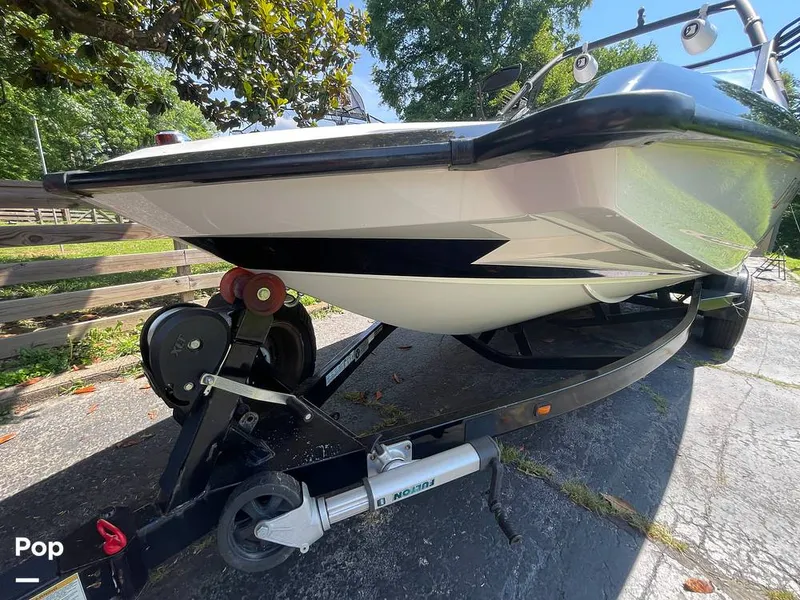 Slide: The Image of Axis A22 2013 - 15585226