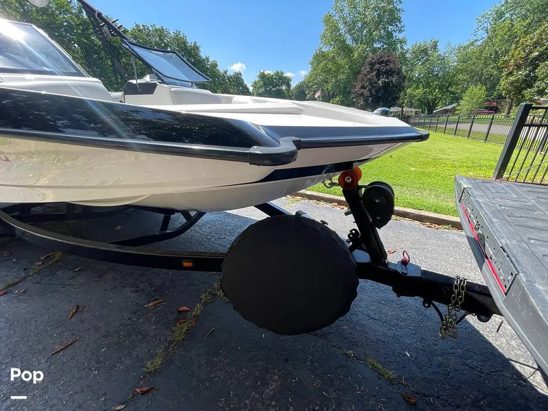 Slide: The Image of Axis A22 2013 - 15585346