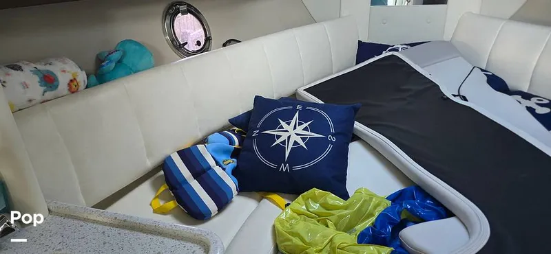 Slide: The Image of Rinker 290 EX 2018 - 15292195