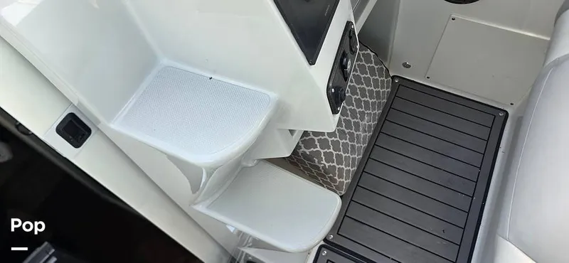 Slide: The Image of Rinker 290 EX 2018 - 15292221