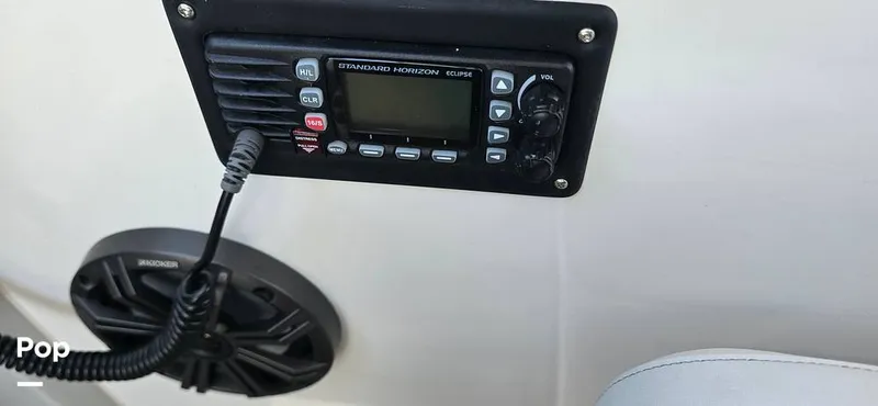 Slide: The Image of Rinker 290 EX 2018 - 15292185