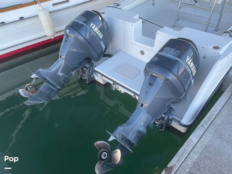 Slide: The Image of Glacier Bay 2260 Canyon Runner 2001 - 15952887