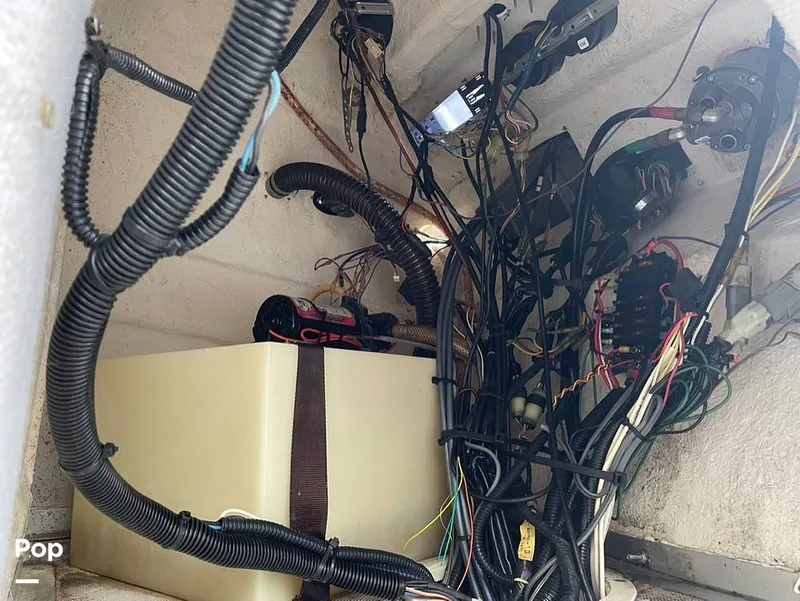 Slide: The Image of Glacier Bay 2260 Canyon Runner 2001 - 14950889