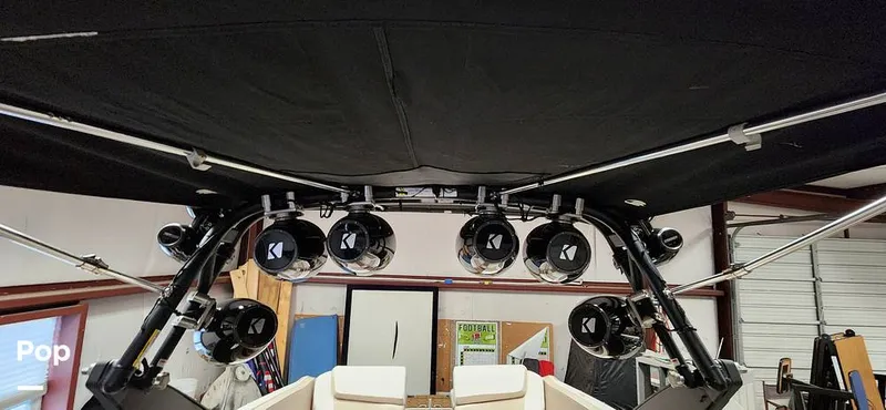 Slide: The Image of Scarab 255 Platinum SE Jet Boat 2018 - 14976484