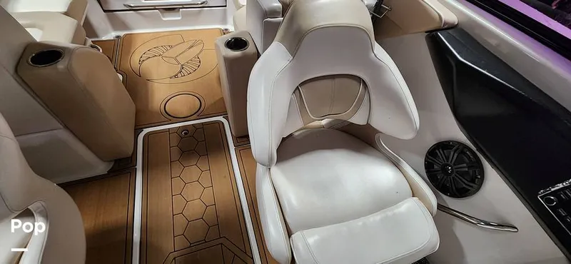 Slide: The Image of Scarab 255 Platinum SE Jet Boat 2018 - 14976490