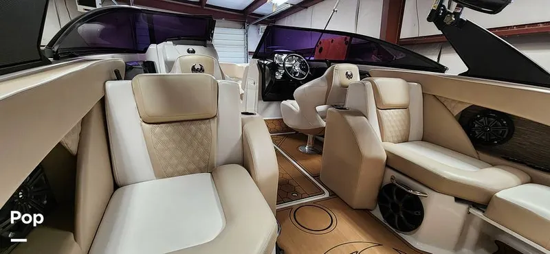 Slide: The Image of Scarab 255 Platinum SE Jet Boat 2018 - 14976502