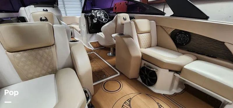 Slide: The Image of Scarab 255 Platinum SE Jet Boat 2018 - 14976508