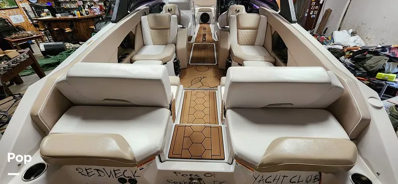 Slide: The Image of Scarab 255 Platinum SE Jet Boat 2018 - 14976534