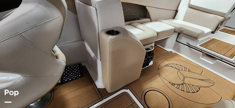 Slide: The Image of Scarab 255 Platinum SE Jet Boat 2018 - 14976522