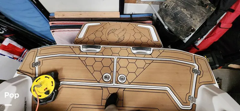 Slide: The Image of Scarab 255 Platinum SE Jet Boat 2018 - 14976535