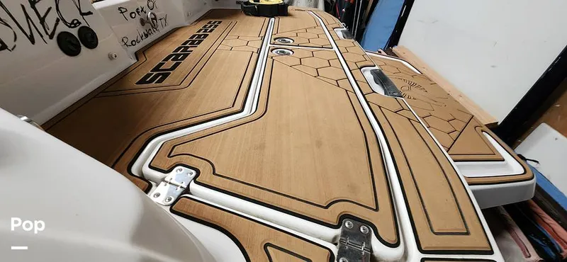 Slide: The Image of Scarab 255 Platinum SE Jet Boat 2018 - 14976556