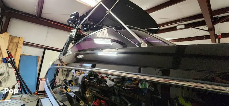 Slide: The Image of Scarab 255 Platinum SE Jet Boat 2018 - 14976409