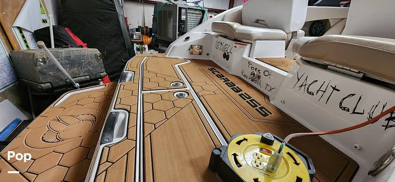 Slide: The Image of Scarab 255 Platinum SE Jet Boat 2018 - 14976416