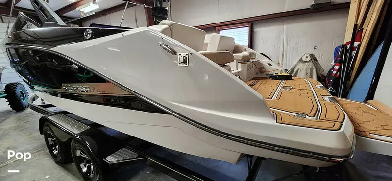 Slide: The Image of Scarab 255 Platinum SE Jet Boat 2018 - 14976447
