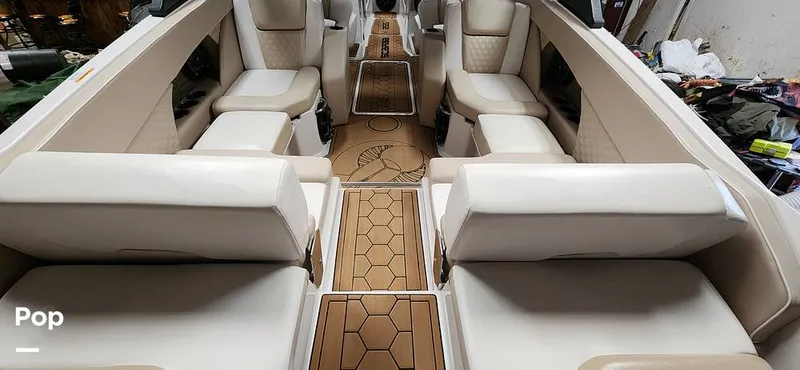 Slide: The Image of Scarab 255 Platinum SE Jet Boat 2018 - 14976444