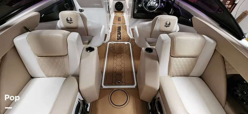 Slide: The Image of Scarab 255 Platinum SE Jet Boat 2018 - 14976454