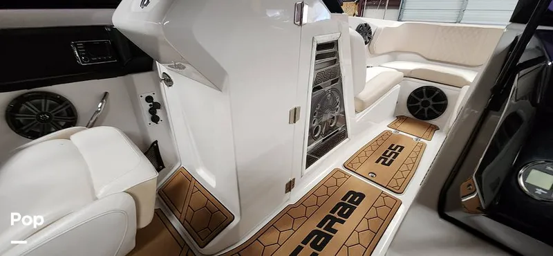 Slide: The Image of Scarab 255 Platinum SE Jet Boat 2018 - 14976468