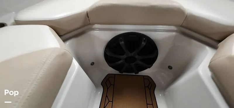 Slide: The Image of Scarab 255 Platinum SE Jet Boat 2018 - 14976479