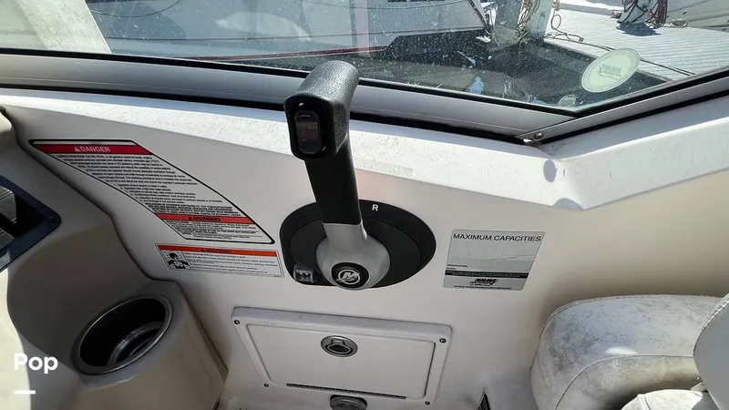 Slide: The Image of Sea Ray 240 Sundancer 2008 - 14951612