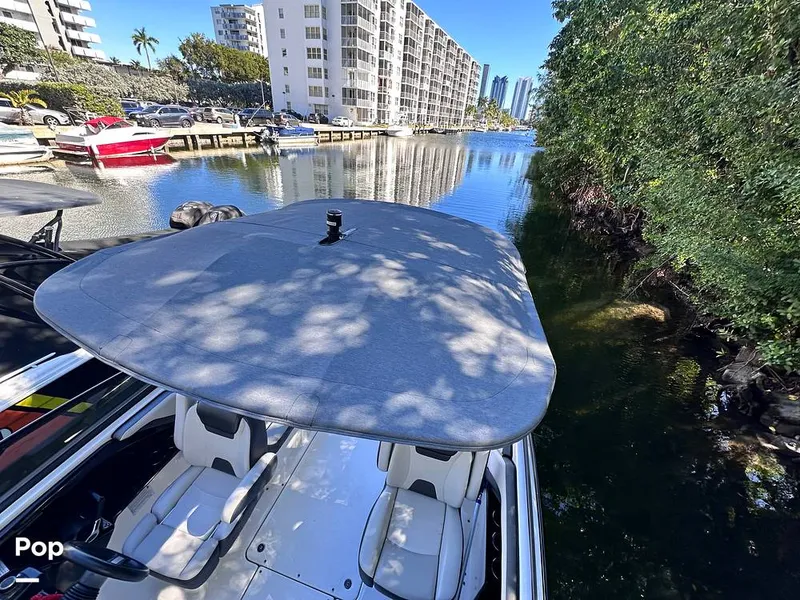 Slide: The Image of Bimini And Tower Detail - 14954510