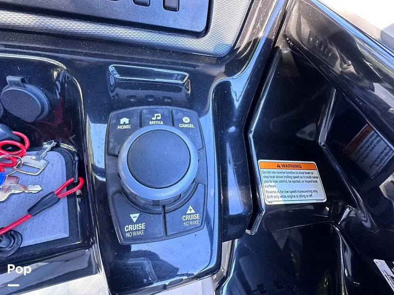 Slide: The Image of Yamaha AR240 2018 - 14954552