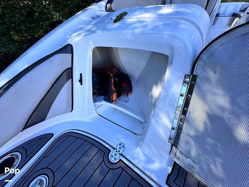 Slide: The Image of Yamaha AR240 2018 - 14954574